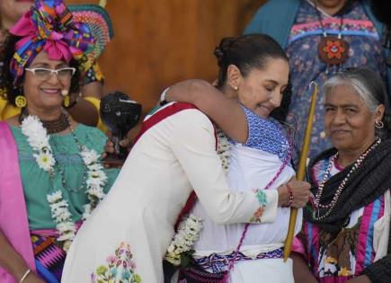 Recibe Sheinbaum bastón de mando de pueblos indígenas y comunidad afromexicana