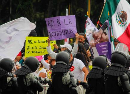 Trabajadores del PJF se manifiestan previo a la toma de posesión