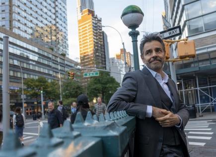 Eugenio Derbez estrena serie Y llegaron de noche en ViX