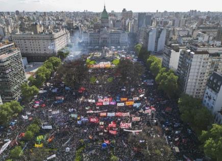 Protesta Estudiantil en Argentina por Recorte Presupuestario