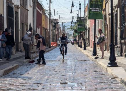 Fotos | Con pendientes e incremento en costos, entregan obras en San Miguelito