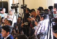 Amenazan al periodismo  precariedad y violencia