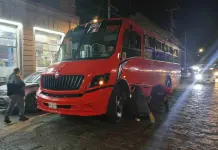 Hombre de la tercera edad muere atropellado por cami&oacute;n frente a la Fiscal&iacute;a