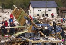 Rescate y desolación en Bosnia tras desastres naturales