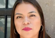 Hijos dejan sin apoyos a sus padres Hijos dejan sin apoyos a sus padres