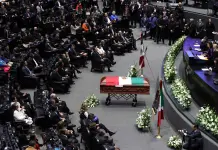 Emotivo homenaje a Ifigenia Martínez en San Lázaro