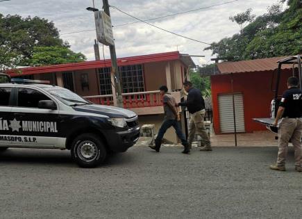 Joven mata a su padre a machetazos en la Huasteca 