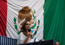 Celebración del 50 Aniversario de Quintana Roo con la Gobernadora Mara Lezama