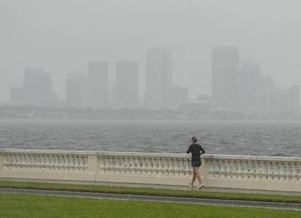 Alerta por Huracán Milton: Situación de Migrantes en Florida