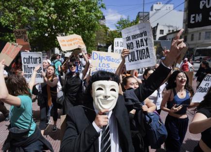 Debate en el Congreso argentino sobre veto a ley de universidades públicas