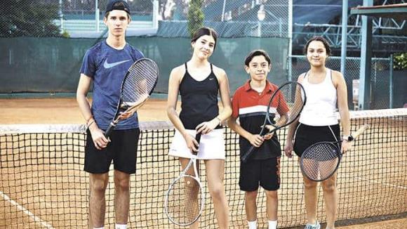 DESTREZA Y ENTREGA EN LA CANCHA