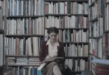 Los Adioses: Retrato de una mujer multifacética