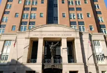 Demanda por asesinato de periodista holandés en El Salvador