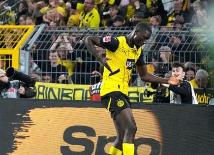 Borussia Dortmund se hunde tras derrota ante el Augsburgo