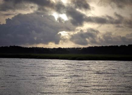 Tragedia en Georgia: Colapso del Muelle de Ferry en Sapelo Island