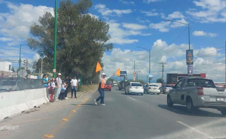 Por fin, habrá puente peatonal en carretera a Rioverde