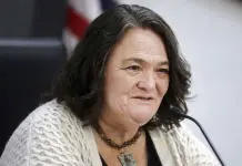 Supervisora de Arizona se declara culpable por retrasar certificaci&oacute;n de elecciones