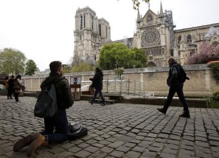 Propuesta de tarifa de entrada en Notre Dame para preservación