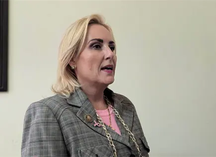 &iquest;Qui&eacute;n es Aranzaz&uacute; Puente, la diputada que renunci&oacute; al PAN en SLP?