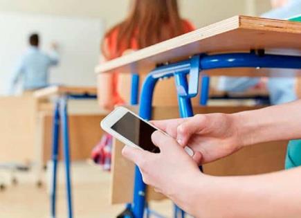 Restringirían el uso de celulares durante clases