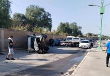 Fotos | Aparatoso choque con volcadura en Río Santiago