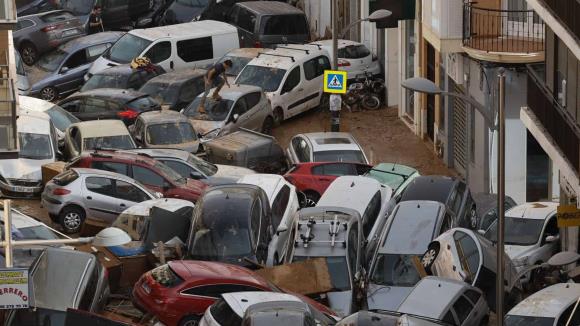 Fotos | Temporal que azota a Valencia suma 70 muertos