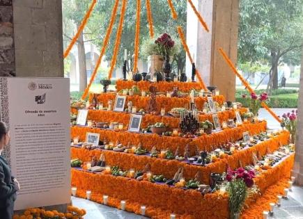 Video | Comparte CSP ofrenda a las heroínas en Palacio Nacional