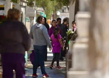 Esperan unos 3 mil visitantes en panteones de Villa de Pozos Esperan unos 3 mil visitantes en panteones de Villa de Pozos