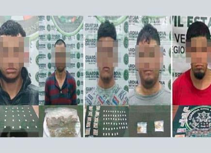 Capturan a cinco presuntos narcos en operativos