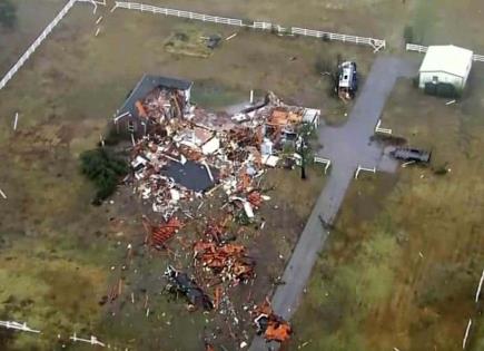 Tormentas severas en Oklahoma dejan al menos 11 heridos y a miles sin electricidad