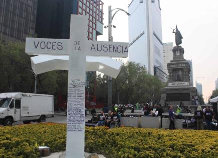 Voces de la ausencia marchan en defensa de mujeres desaparecidas en la CDMX