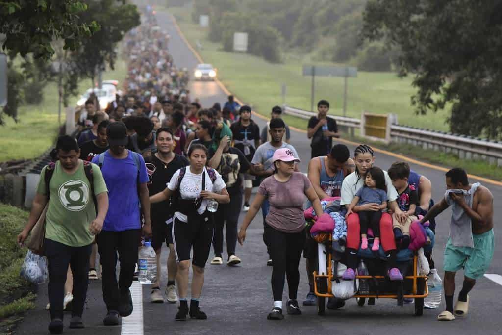 Las caravanas de migrantes / Foto: AP