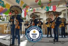 Récord Guinness de mariachis en el Zócalo capitalino Récord Guinness de mariachis en el Zócalo capitalino
