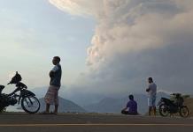 Erupción del volcán Lewotobi Laki Laki en Indonesia