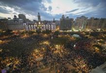 Protesta masiva en Valencia por gestión de inundaciones