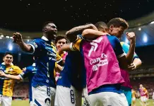 Comisión disciplinaria investiga a Vitinho por conducta inapropiada