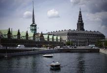 Investigación y Reconstrucción tras Incendio en la Bolsa de Valores de Copenhague