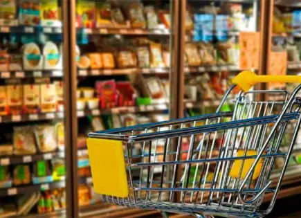 Consumo privado liga dos meses a la baja en abril