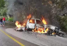 Fotos | Cuatro heridos en choque e incendio sobre la Valles-Rioverde