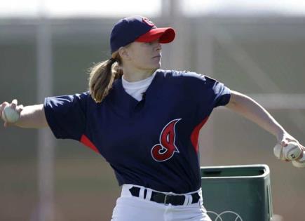 Liga de Béisbol Femenino: Oportunidad Histórica para Mujeres