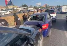 Video | Par de choques en la 57 dejan como saldo da&ntilde;os materiales