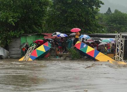 Empapa tormenta costa de Honduras