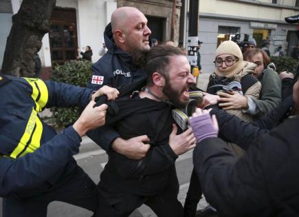 Desmantelamiento de campamento de manifestantes en Georgia