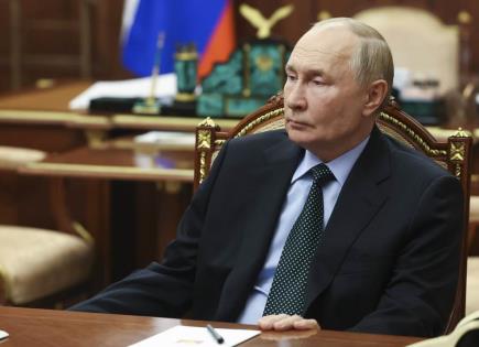 Putin firma nueva doctrina nuclear en Rusia