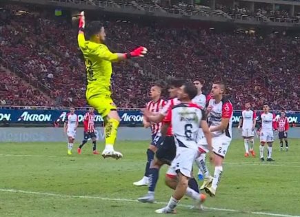 Lesión de Edgar Zaldivar en Atlas vs Chivas