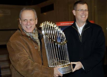 Subasta de Reliquias Deportivas de los Medias Rojas en Boston