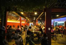 Tragedia por intoxicaci&oacute;n alcoh&oacute;lica en turistas de Laos
