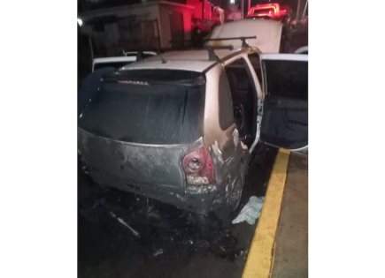 Incendio de Automóvil y Amenazas en Mineral de la Reforma