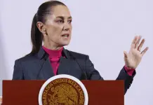 Sheinbaum convoca reunión con padres de Ayotzinapa el 4 de diciembre Sheinbaum convoca reunión con padres de Ayotzinapa el 4 de diciembre