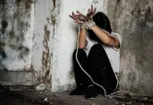 Impunes, los casos  de tortura